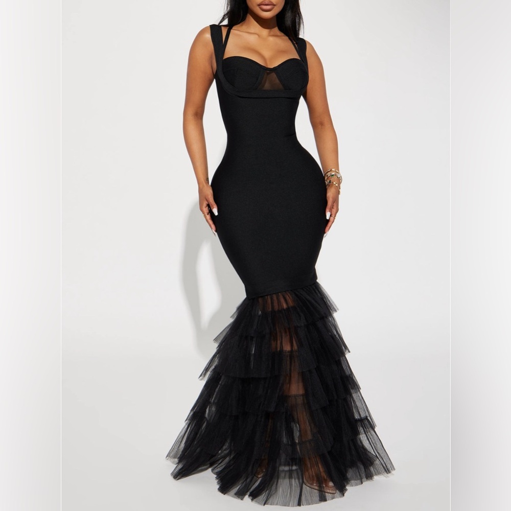 Charline Tulle Bandage Gown - Black